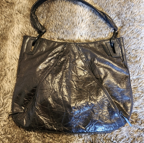 Matt & Nat crinkled vegan leather black shoulder purse - Picture 2 of 6
